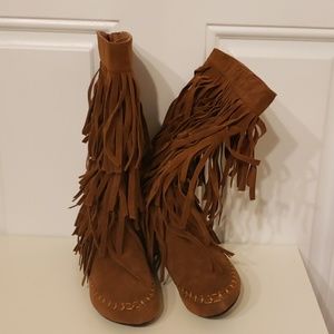 Mudd fringe boot